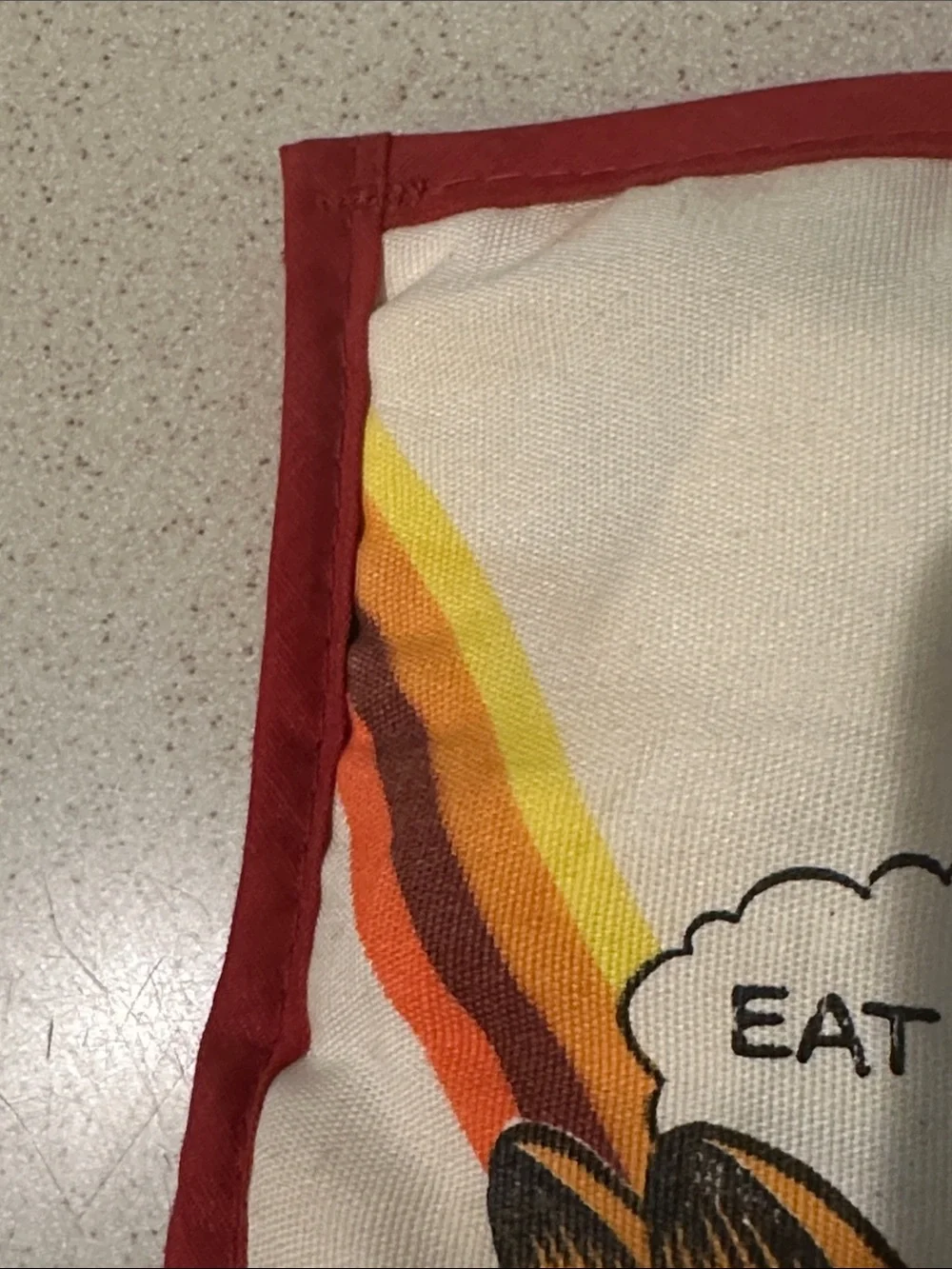Garfield 'Eat Without Guilt' Cat Oven Mitt - Red Trim